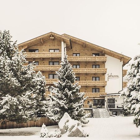 Hotel Johanna Mitten Im Oetztal Umhausen Exteriör bild
